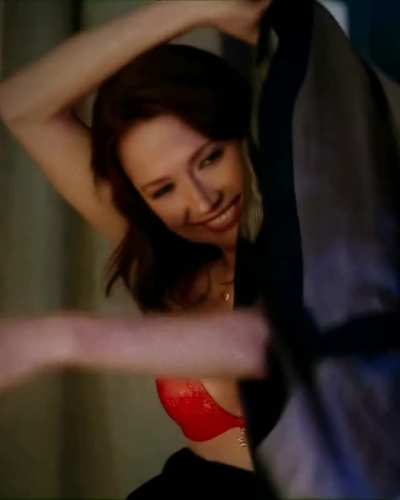 Ellie Kemper
