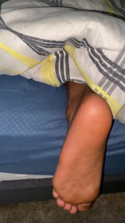 Secret cum on soles