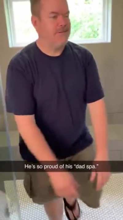 This dad went full MTV cribs on his bathroom