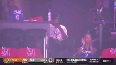 [Highlight] Mike Breen after the Clippers basket: 