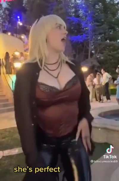 I aint know she was holdin like that