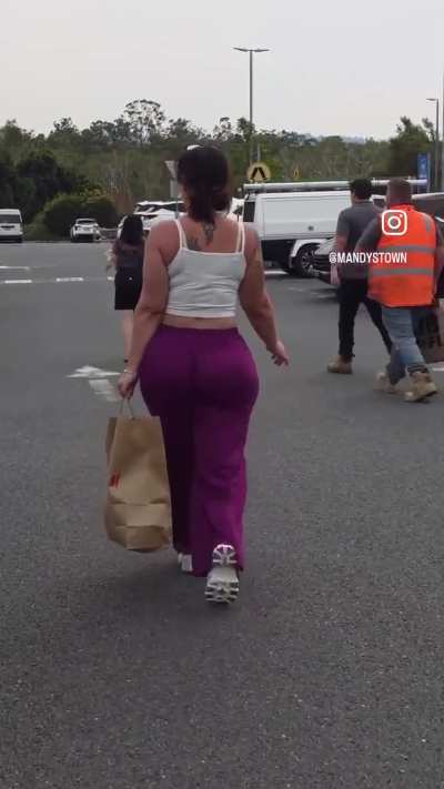 🧟‍♂️🍑