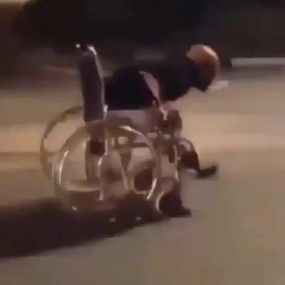 HAPPY WHEEEEELS