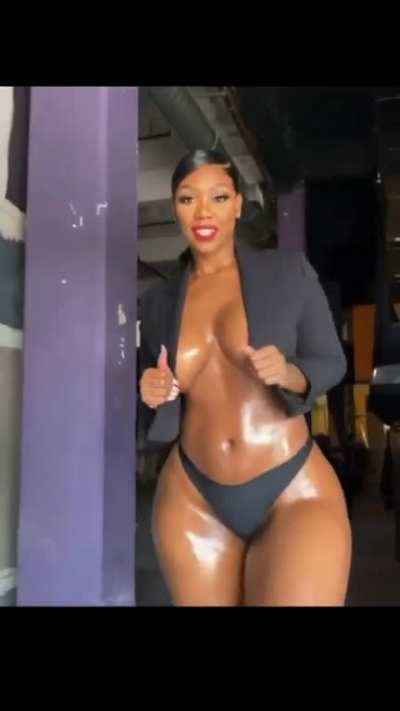 👀👀