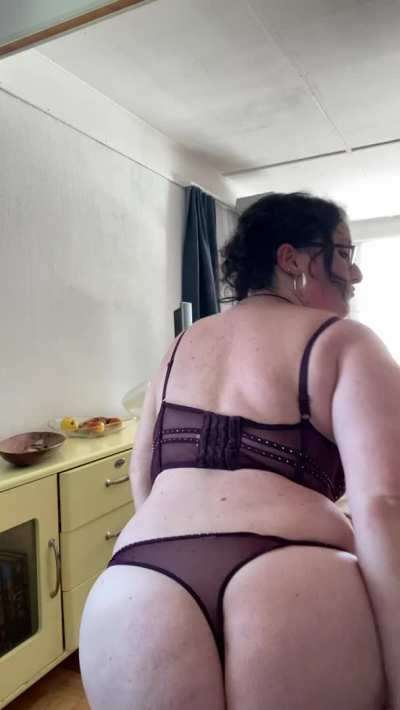 I hope this angle makes you cum really fast