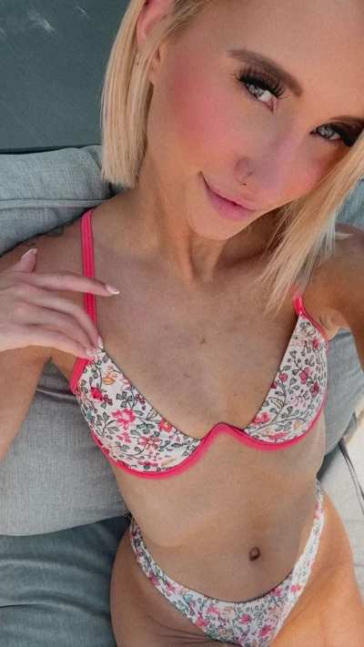 I'm home alone.. please cum over