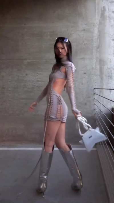 Imagine wearing that to dinner