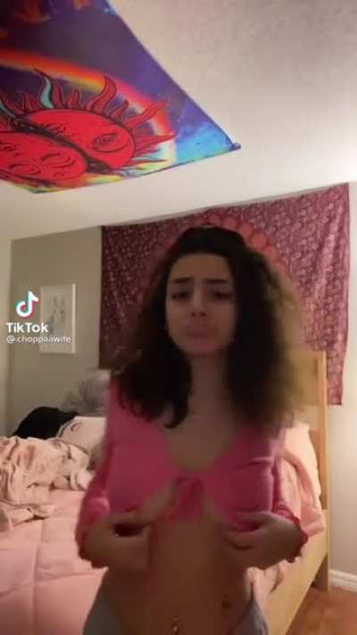 under boob