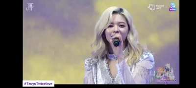 Vocal powers beyond human understanding '2yeon