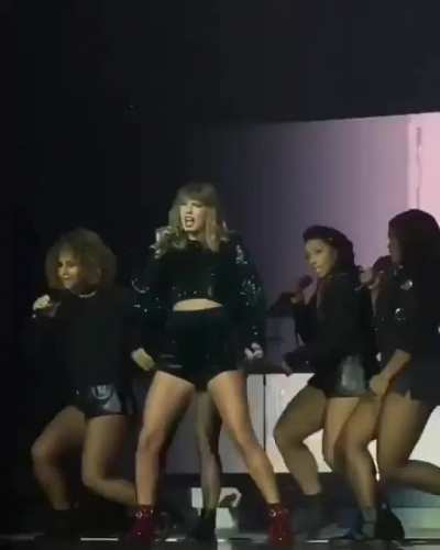 That ass cheek tease though dam