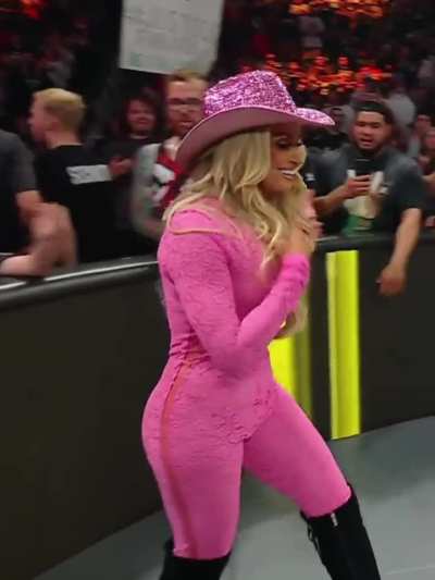 Trish Stratus