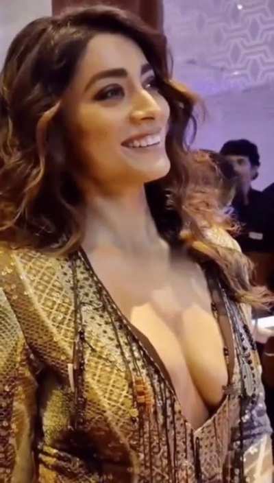 Shriya saran