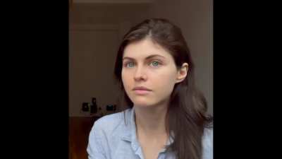 Cute and Casual on YT (GIF)