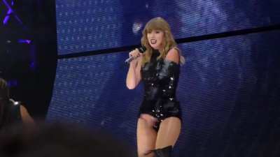 Taylor's shiny bum