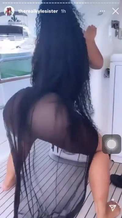 There<wbr>alkyl<wbr>esist<wbr>er twerking