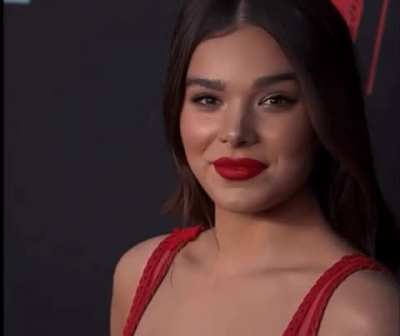 That Eye contact 🤤