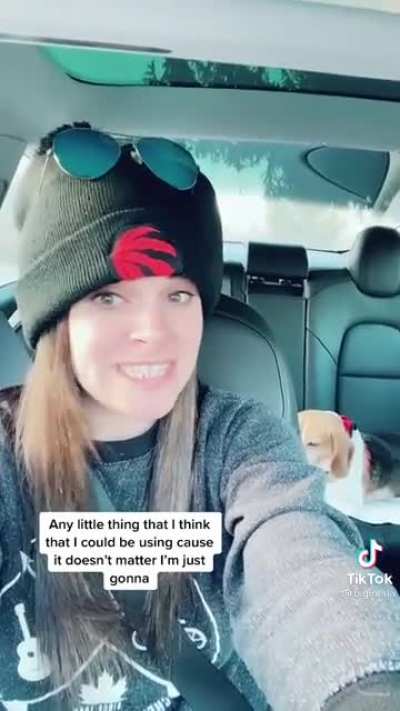 Amazon Should Give Her A Commercial
