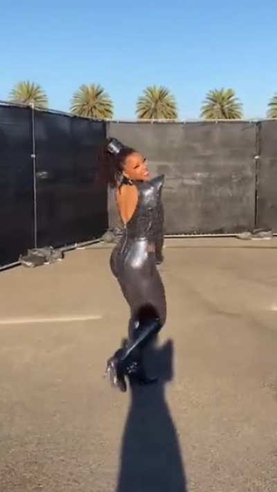 🍑🍑🍑