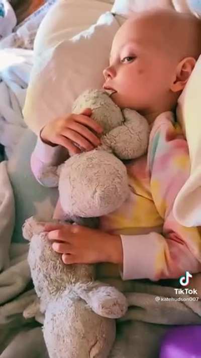 I was first introduced to beautiful Eliza, and her hilarious parents through this sub. Eliza has fought cancer for 70% of her life, but that fight is coming to an end. I just wanted to share this beautiful girls light with you all. 🌻