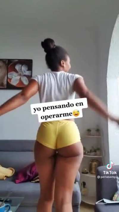 Perla shorts 2