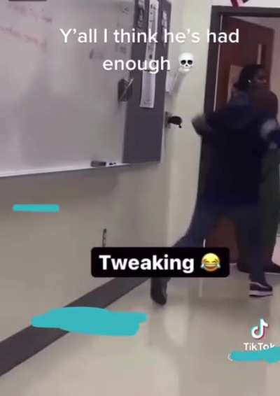Teen hits boiling point after classmates bully him over his outfit…