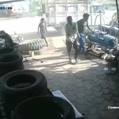 WCGR putting too much air in a tire