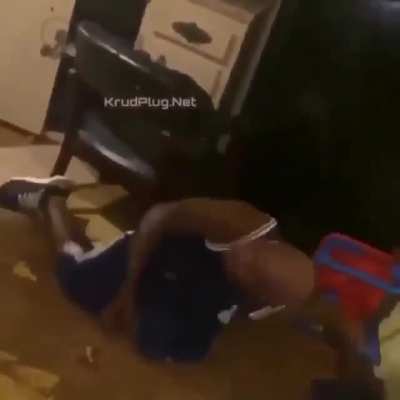 Guy getting beat was abusing dude’s mom