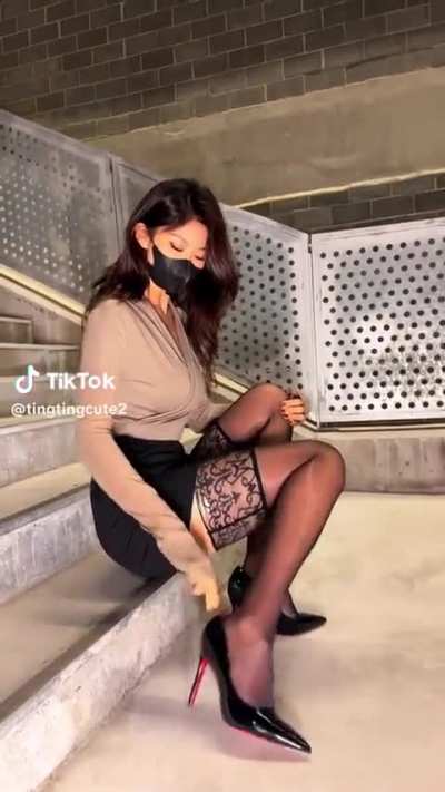 Thigh high stockings