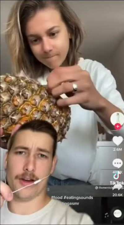 🍍