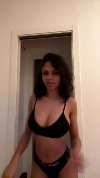 I'm home alone.. please cum over