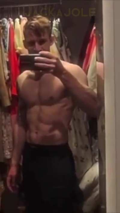 THE KING OF YOUTUBE