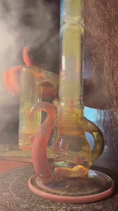 Some afternoon milk 🥛