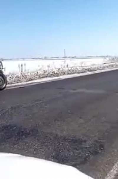 👹The Russian army lost a howitzer on the way to the training ground.