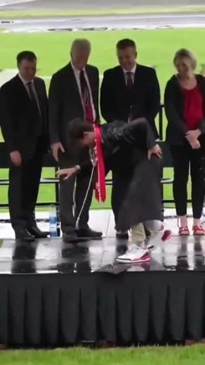 How a normal graduation goes