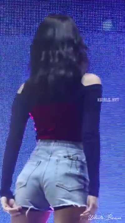MYOUI MINA
