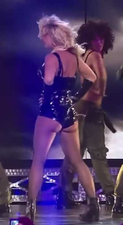 Bouncy 🍑