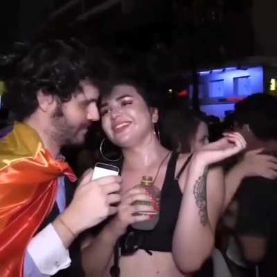 Hum 😏