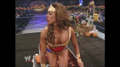 Trick or Treat Contest: Wonder Woman Dawn Marie ( Original Televised Version )