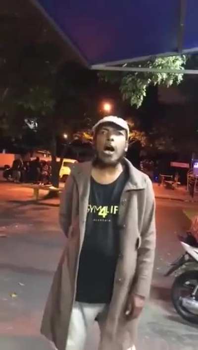 Knockback bê like: