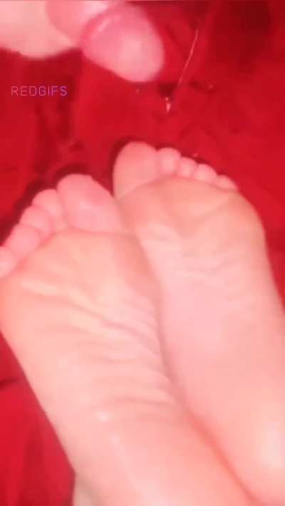 Shelly Legzz Perfect Milf Footjob Compilation.