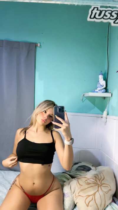 Come chill with me. No clothes allowed F18
