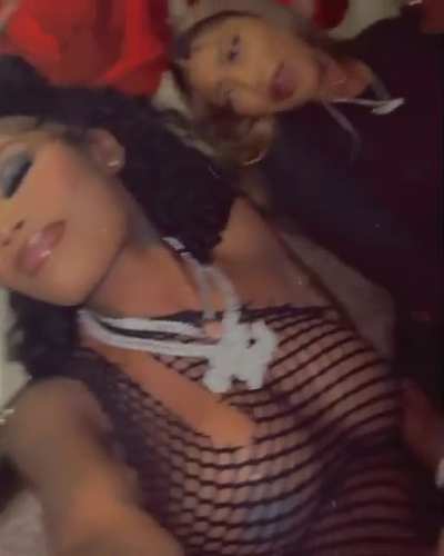 🤤