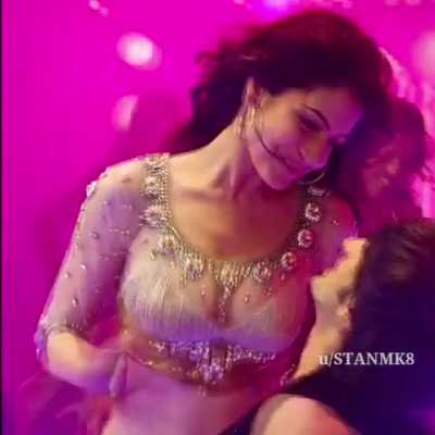 Anushka sharma 