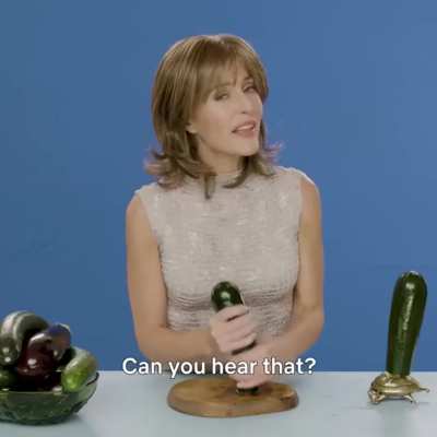Had not seen this Gillian Anderson clip… omg…