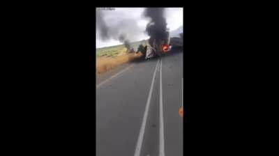 Head on crash leaves 1 dead