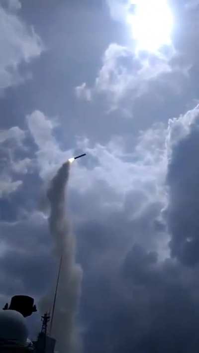 an missile changing its direction after launch