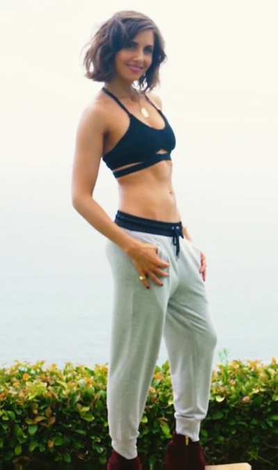 Abs of a goddess
