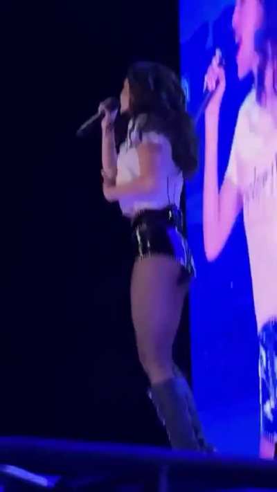Olivia Rodrigo - 