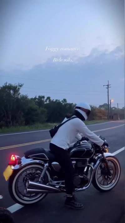 Fully moded CB350