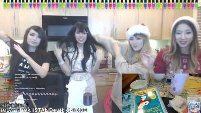 Emiru with the girls in 2016